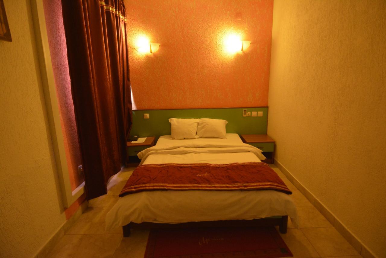 Merina Hotel ياوندي المظهر الخارجي الصورة