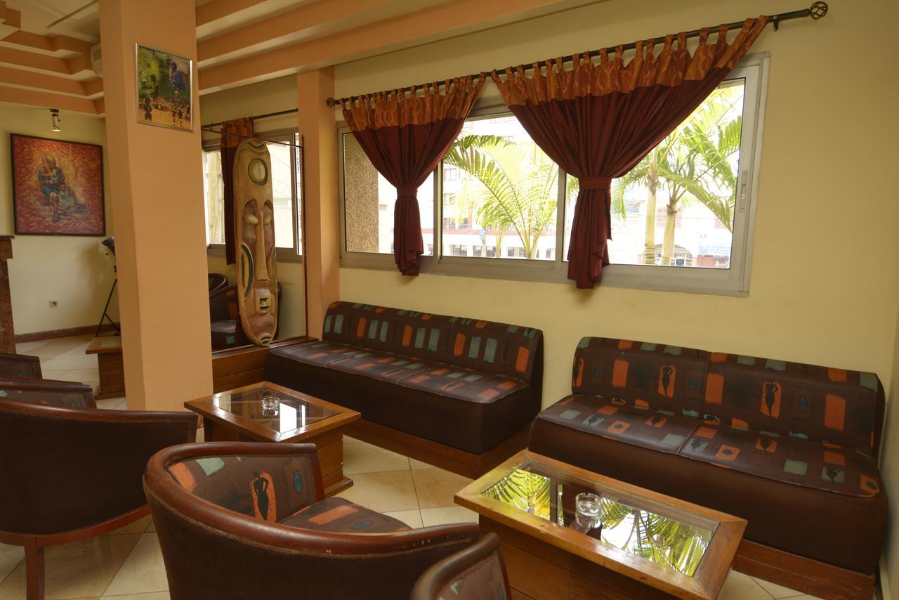 Merina Hotel ياوندي المظهر الخارجي الصورة
